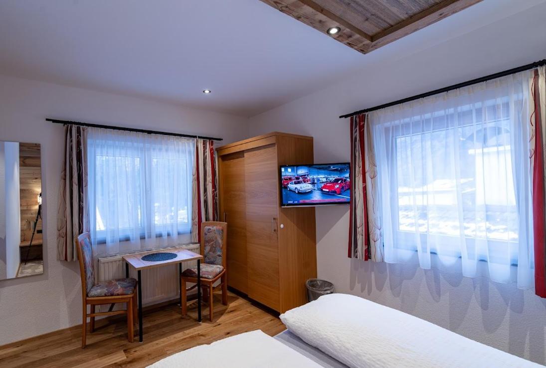 Hotel Haus Gisela Oetz Exteriér fotografie
