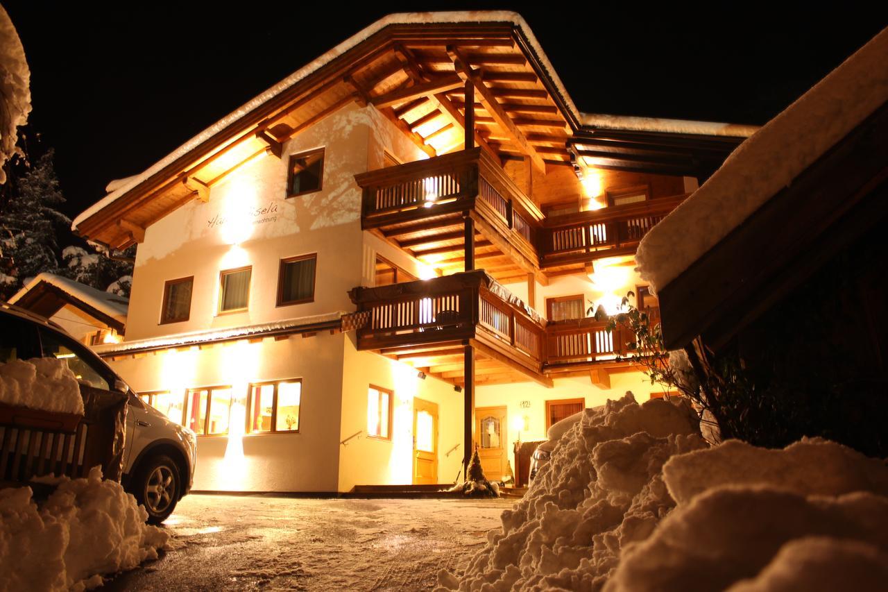Hotel Haus Gisela Oetz Exteriér fotografie